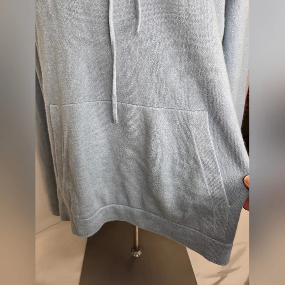 Theory Size M Light Blue 100%Cashmere Hoodie/Sweater